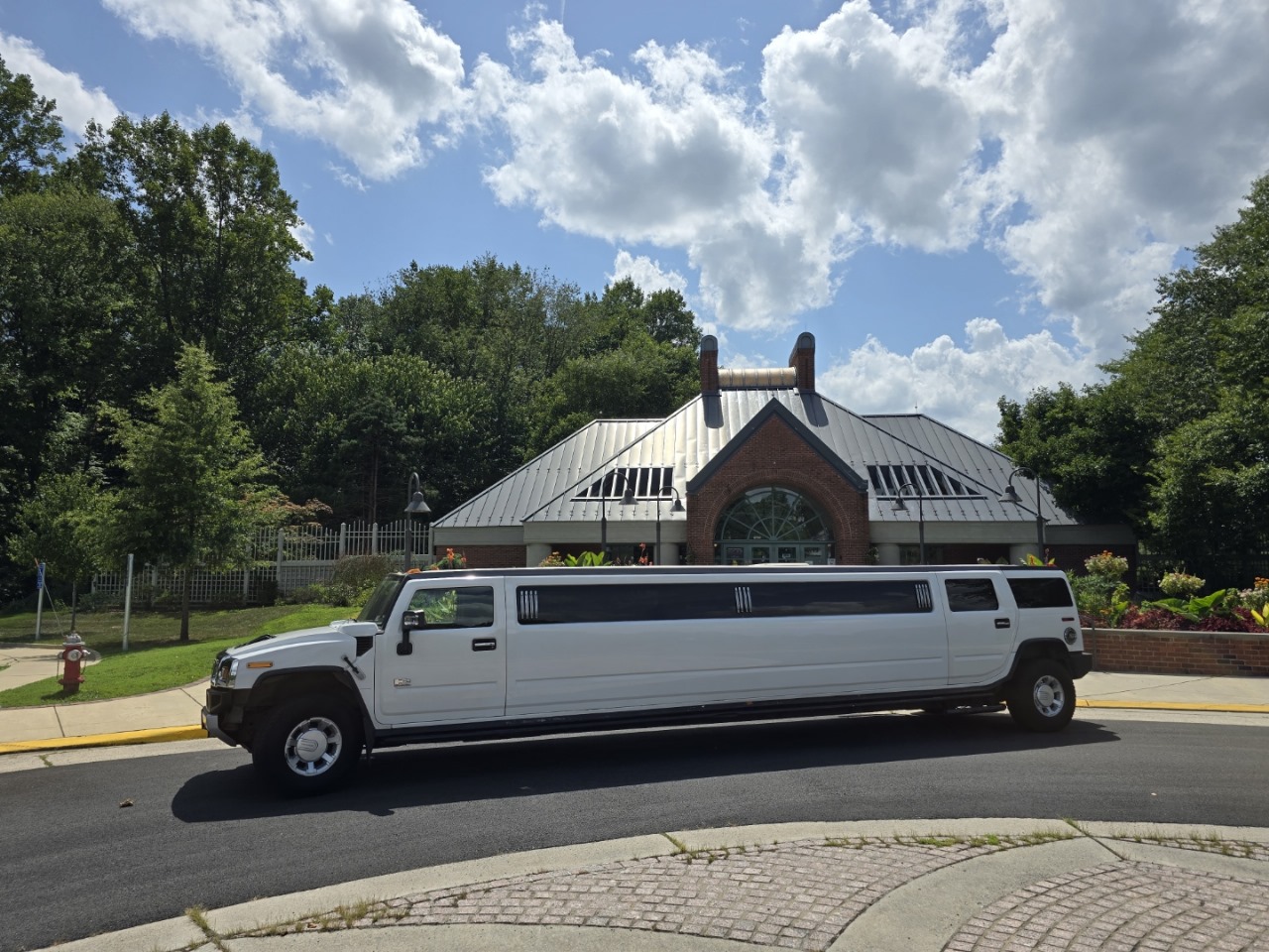 hummer-limousine